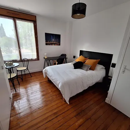 Gasthof La Maison Partagee D'arlac