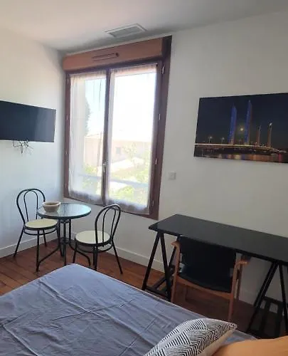 La Maison Partagee D'arlac 3* Mérignac